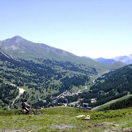 L'ecrin Des Neiges Apartment